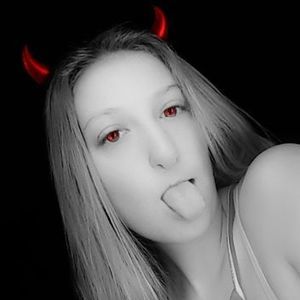 Meet your Posher, Dakota